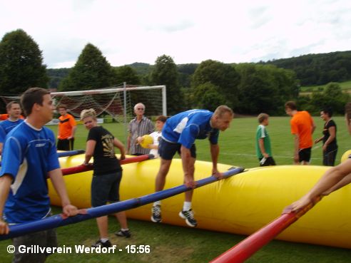 Sieg beim Lebendkicker-Turnier des EFC-Ulmtal am 04.08.2012 - bild038, 492x369, 32 Kb
