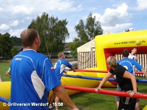 Sieg beim Lebendkicker-Turnier des EFC-Ulmtal am 04.08.2012 - bild042, 492x369, 40 Kb