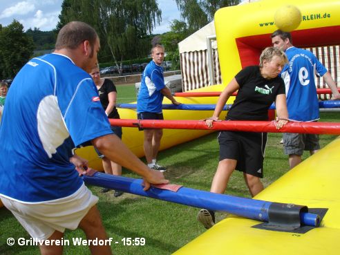 Sieg beim Lebendkicker-Turnier des EFC-Ulmtal am 04.08.2012 - bild044, 492x369, 44 Kb