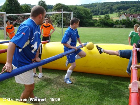 Sieg beim Lebendkicker-Turnier des EFC-Ulmtal am 04.08.2012 - bild045, 492x369, 44 Kb