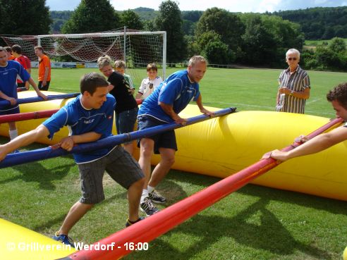 Sieg beim Lebendkicker-Turnier des EFC-Ulmtal am 04.08.2012 - bild047, 492x369, 44 Kb