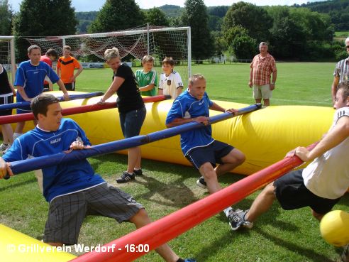 Sieg beim Lebendkicker-Turnier des EFC-Ulmtal am 04.08.2012 - bild049, 492x369, 47 Kb