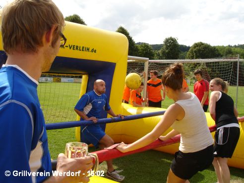Sieg beim Lebendkicker-Turnier des EFC-Ulmtal am 04.08.2012 - bild051, 492x369, 38 Kb