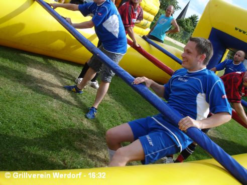 Sieg beim Lebendkicker-Turnier des EFC-Ulmtal am 04.08.2012 - bild058, 492x369, 43 Kb