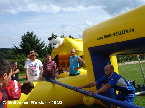 Sieg beim Lebendkicker-Turnier des EFC-Ulmtal am 04.08.2012 - bild059, 492x369, 34 Kb