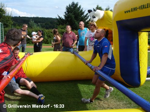 Sieg beim Lebendkicker-Turnier des EFC-Ulmtal am 04.08.2012 - bild060, 492x369, 42 Kb
