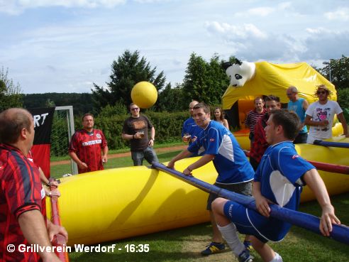 Sieg beim Lebendkicker-Turnier des EFC-Ulmtal am 04.08.2012 - bild063, 492x369, 39 Kb
