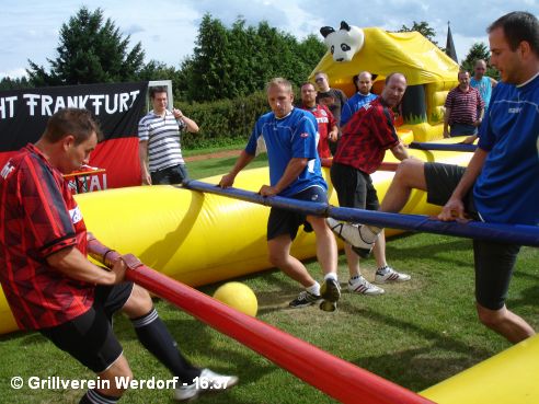 Sieg beim Lebendkicker-Turnier des EFC-Ulmtal am 04.08.2012 - bild066, 492x369, 46 Kb
