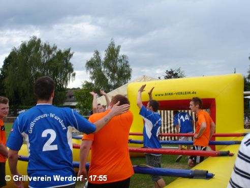 Sieg beim Lebendkicker-Turnier des EFC-Ulmtal am 04.08.2012 - bild087, 492x369, 34 Kb