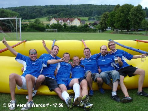 Sieg beim Lebendkicker-Turnier des EFC-Ulmtal am 04.08.2012 - bild088, 492x369, 43 Kb