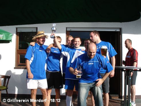 Sieg beim Lebendkicker-Turnier des EFC-Ulmtal am 04.08.2012 - bild092, 492x369, 37 Kb