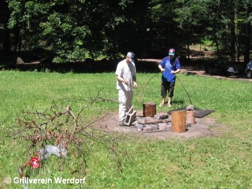 Renovierung Grillh&uuml;tte am 18.06.2005 - bild08, 496x372, 59 Kb