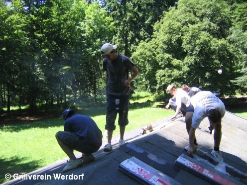 Renovierung Grillh&uuml;tte am 18.06.2005 - bild11, 496x372, 58 Kb