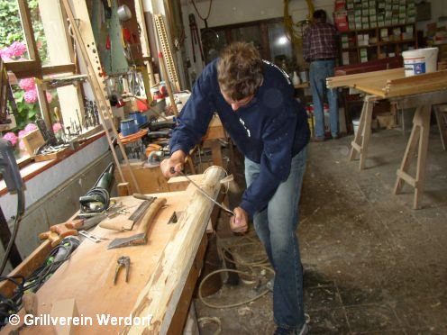 Renovierung Grillh&uuml;tte am 23.07.2005 - bild02, 496x372, 46 Kb