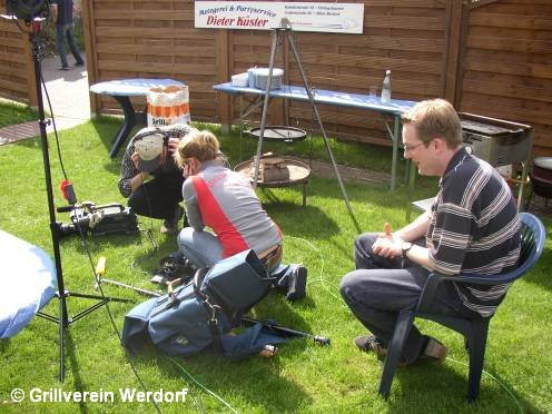 RTL zu Besuch beim Grillverein am 21.04.2004 - bild03, 496x372, 49 Kb