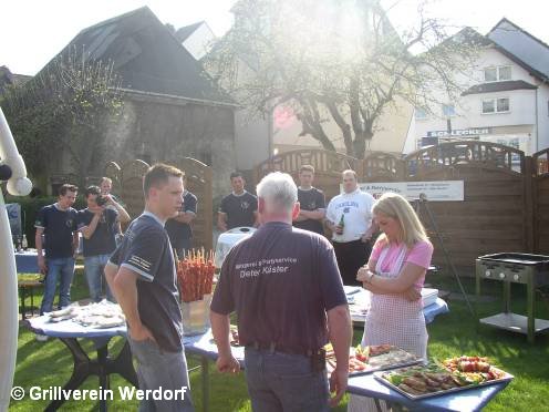 RTL zu Besuch beim Grillverein am 21.04.2004 - bild10, 496x372, 38 Kb