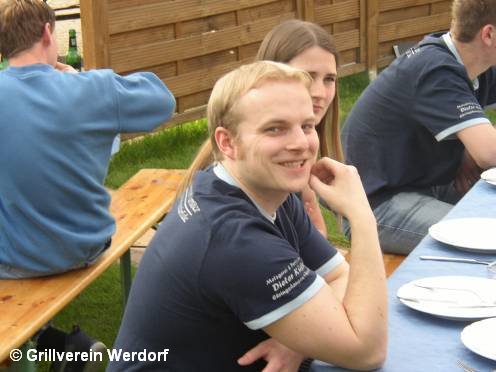 RTL zu Besuch beim Grillverein am 21.04.2004 - bild17, 496x372, 32 Kb