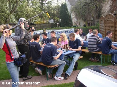 RTL zu Besuch beim Grillverein am 21.04.2004 - bild27, 496x372, 49 Kb